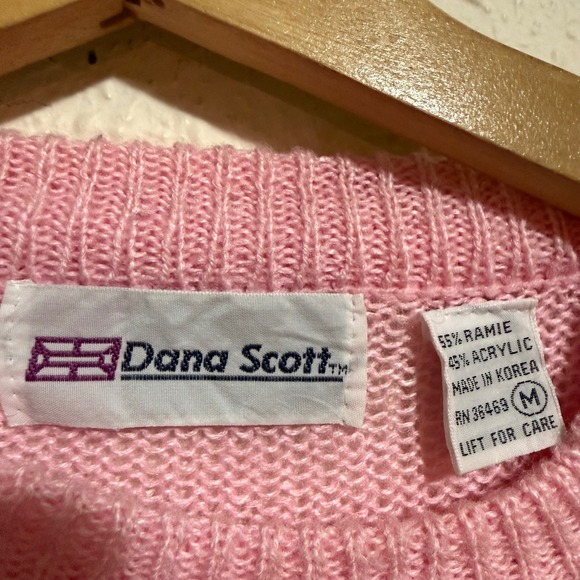 Dana Scott Pink Lace Pearl Embellished Knit vintage Sweater Women's M Barbiedoll - Picture 3 of 8